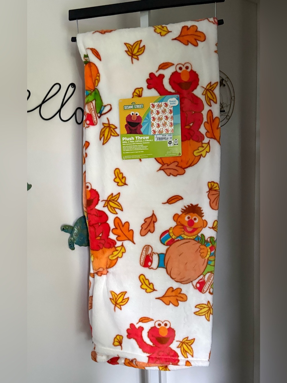 NEW Sesame Street Harvest Fall Blanket 50”x70” Elmo Bert Ernie 2026 VIRAL